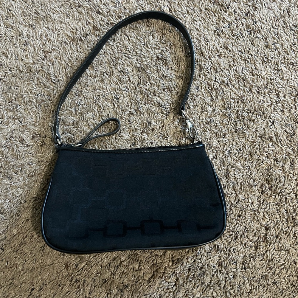Elegant Black Shoulder Bag